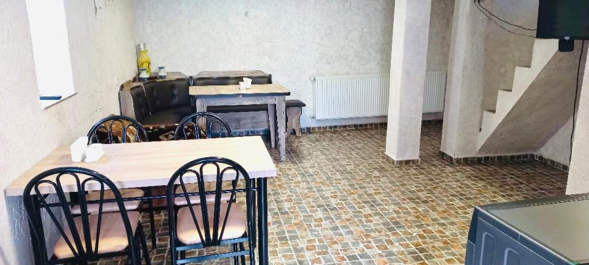 Arsenas Guest House Kazbegi Esterno foto